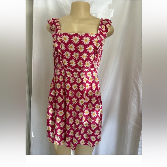 Planet Gold Pink Dress with White Daisy Pattern - Picture 1 of 1